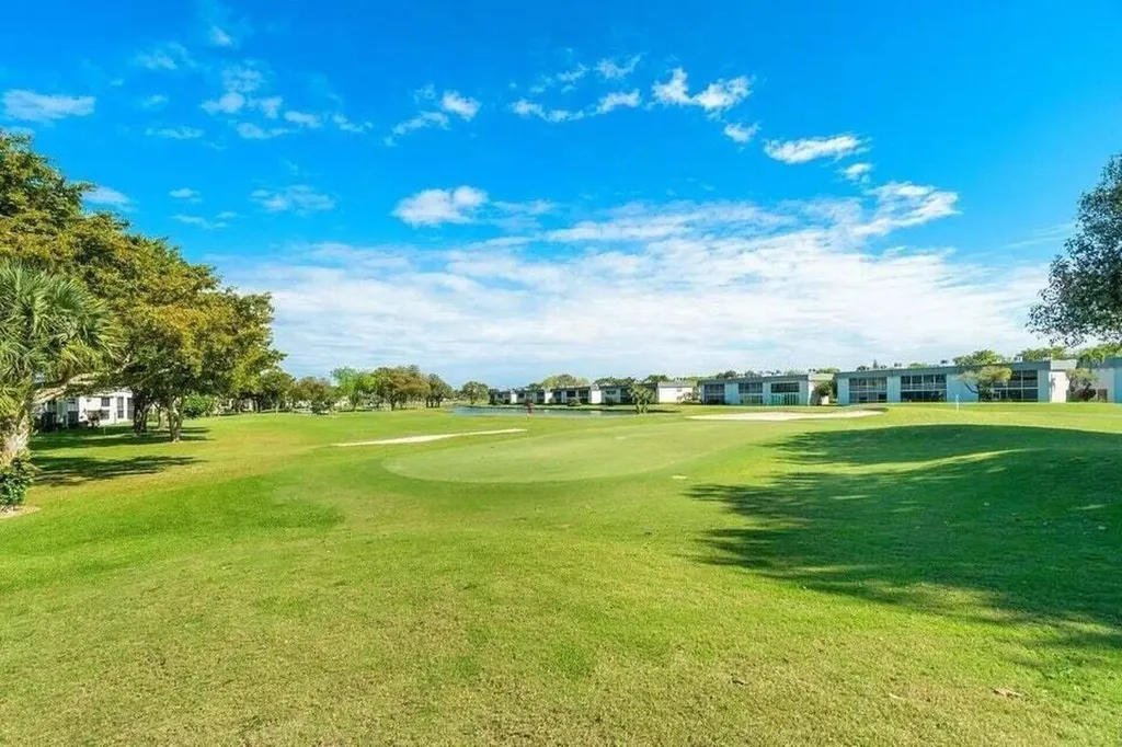 93 Normandy B Delray Beach FL 33484