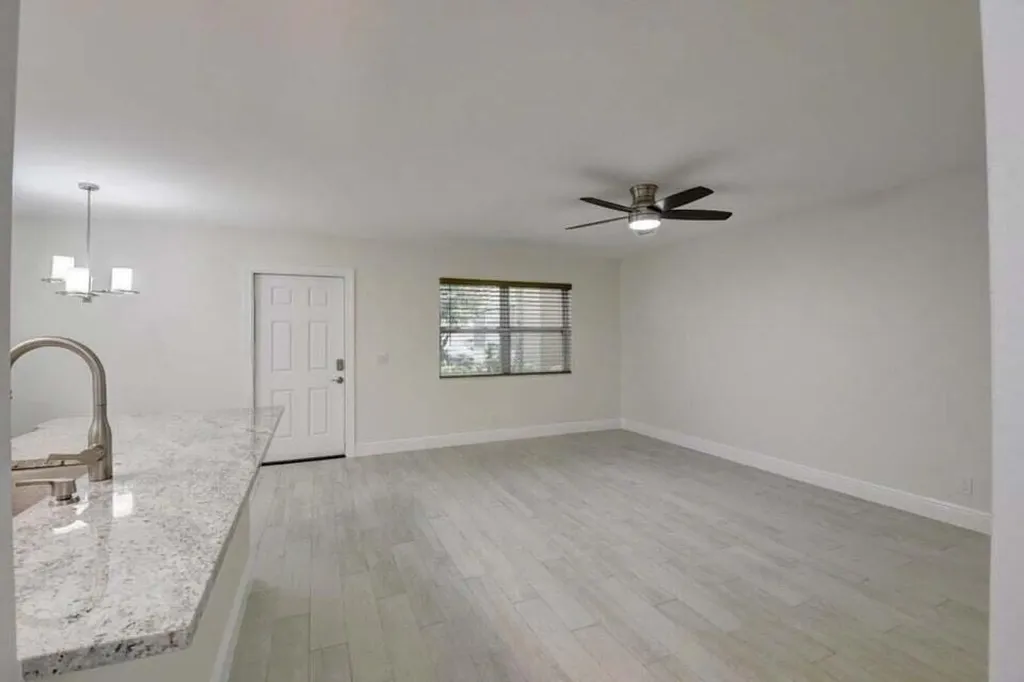 93 Normandy B Delray Beach FL 33484