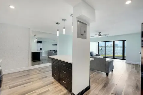 360 Wilma Circle Riviera Beach FL 33404