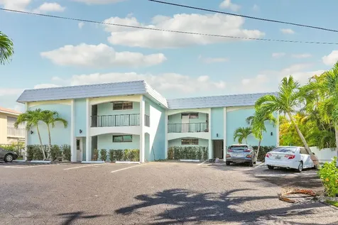 360 Wilma Circle Riviera Beach FL 33404