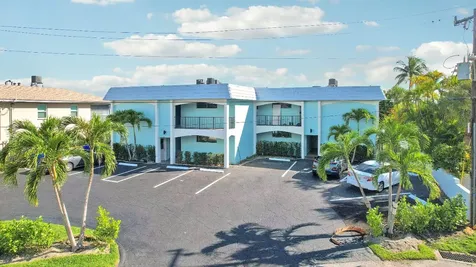 360 Wilma Circle Riviera Beach FL 33404
