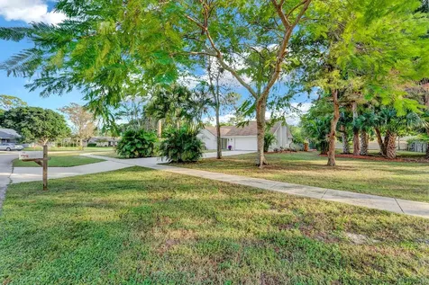 225 Sulky Way Wellington FL 33414