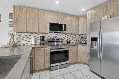 9232 NW 55th Street Sunrise FL 33351