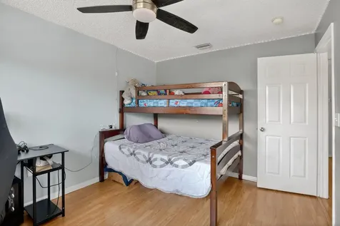 9232 NW 55th Street Sunrise FL 33351