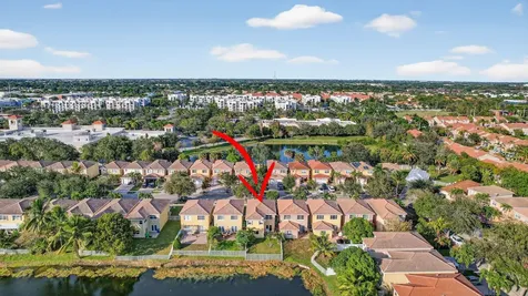 9232 NW 55th Street Sunrise FL 33351