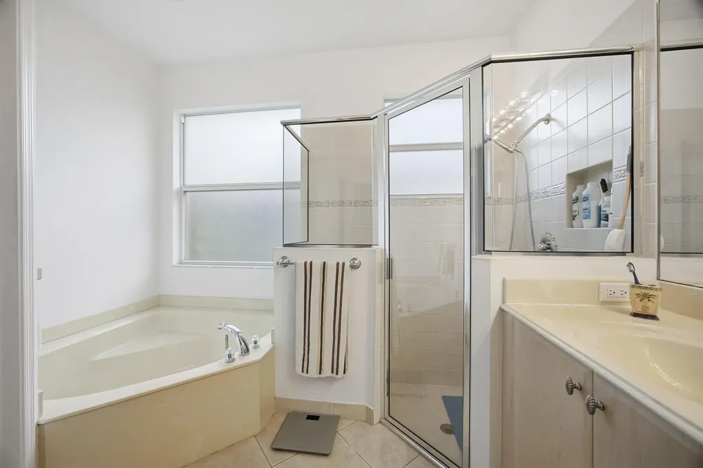 11200 SW Birch Tree Circle Port St Lucie FL 34987