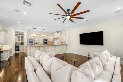 398 NE 7th Street Boca Raton FL 33432