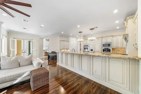 398 NE 7th Street Boca Raton FL 33432