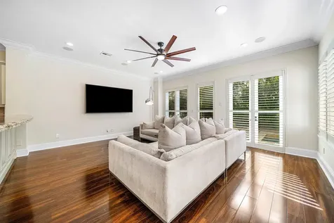 398 NE 7th Street Boca Raton FL 33432