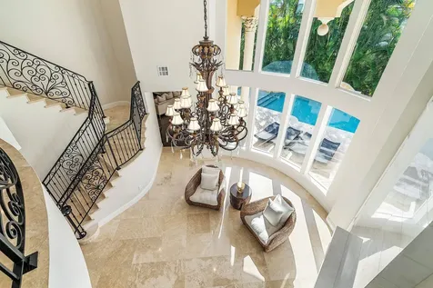 398 NE 7th Street Boca Raton FL 33432