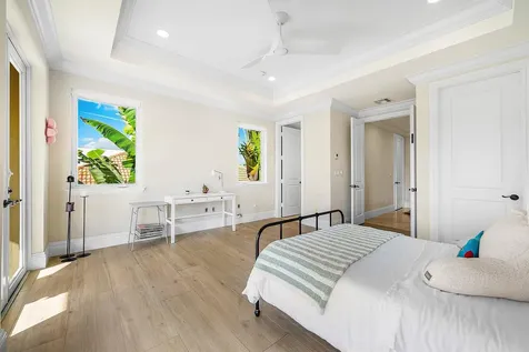 398 NE 7th Street Boca Raton FL 33432