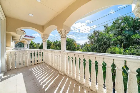 398 NE 7th Street Boca Raton FL 33432