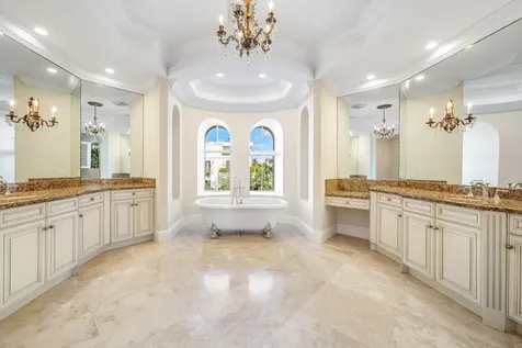 398 NE 7th Street Boca Raton FL 33432