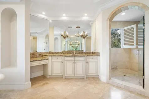 398 NE 7th Street Boca Raton FL 33432