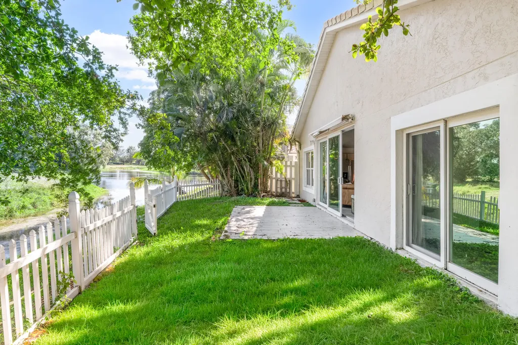 2650 Fairway Cove Court Wellington FL 33414