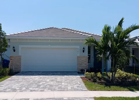 4397 Pinafore Street Vero Beach FL 32967