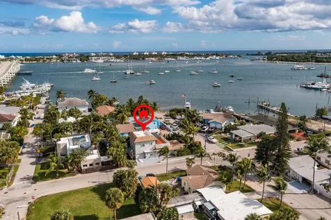 300 E 24th Street Riviera Beach FL 33404