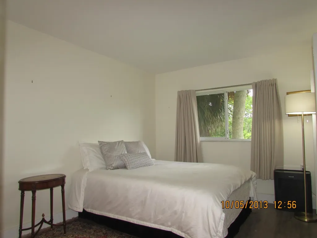1141 Lake Victoria Drive West Palm Beach FL 33411