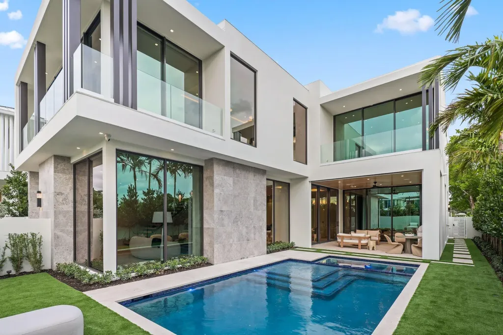 340 Grove Place Delray Beach FL 33444