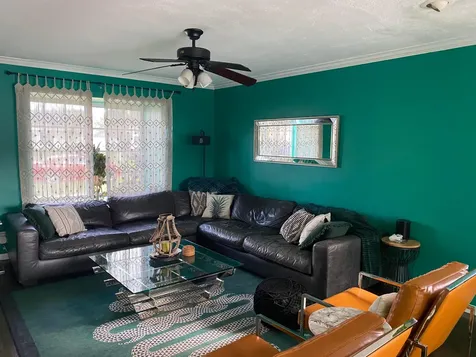 9928 Moss Pond Drive Boca Raton FL 33496