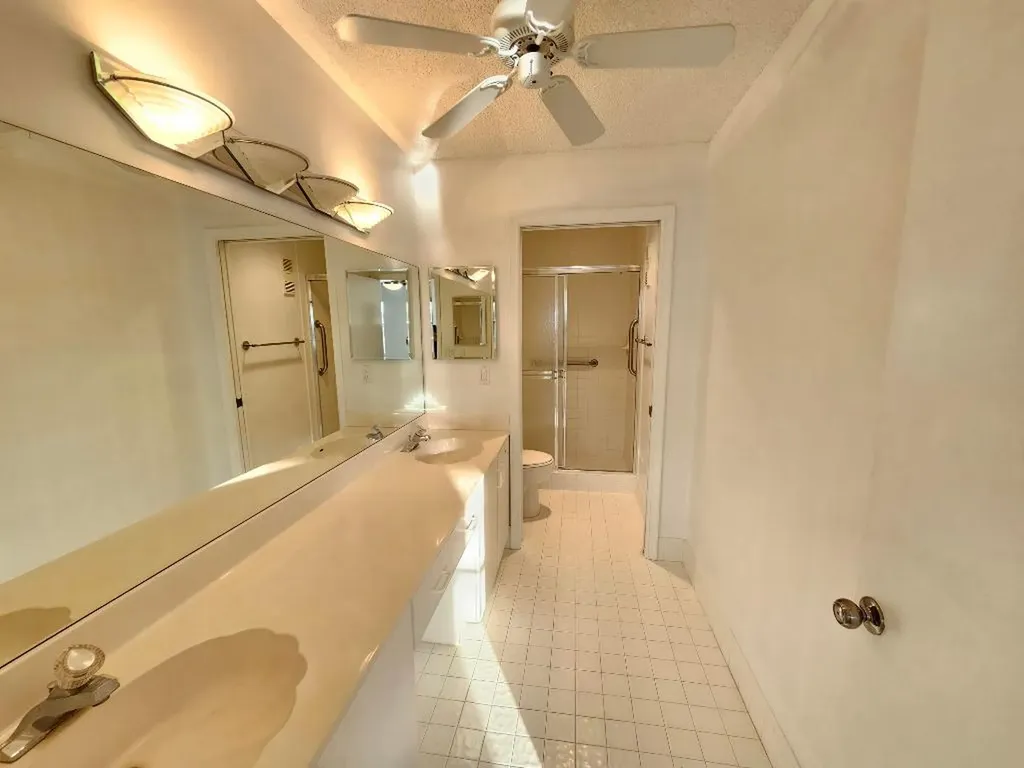 9637 Shadybrook Drive Boynton Beach FL 33437