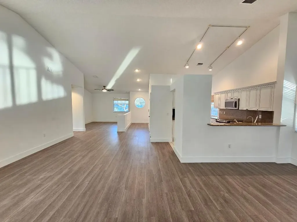 9637 Shadybrook Drive Boynton Beach FL 33437
