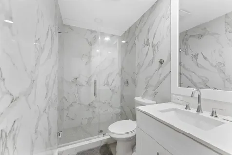 521 NE 32nd Street Boca Raton FL 33431