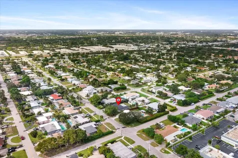 521 NE 32nd Street Boca Raton FL 33431