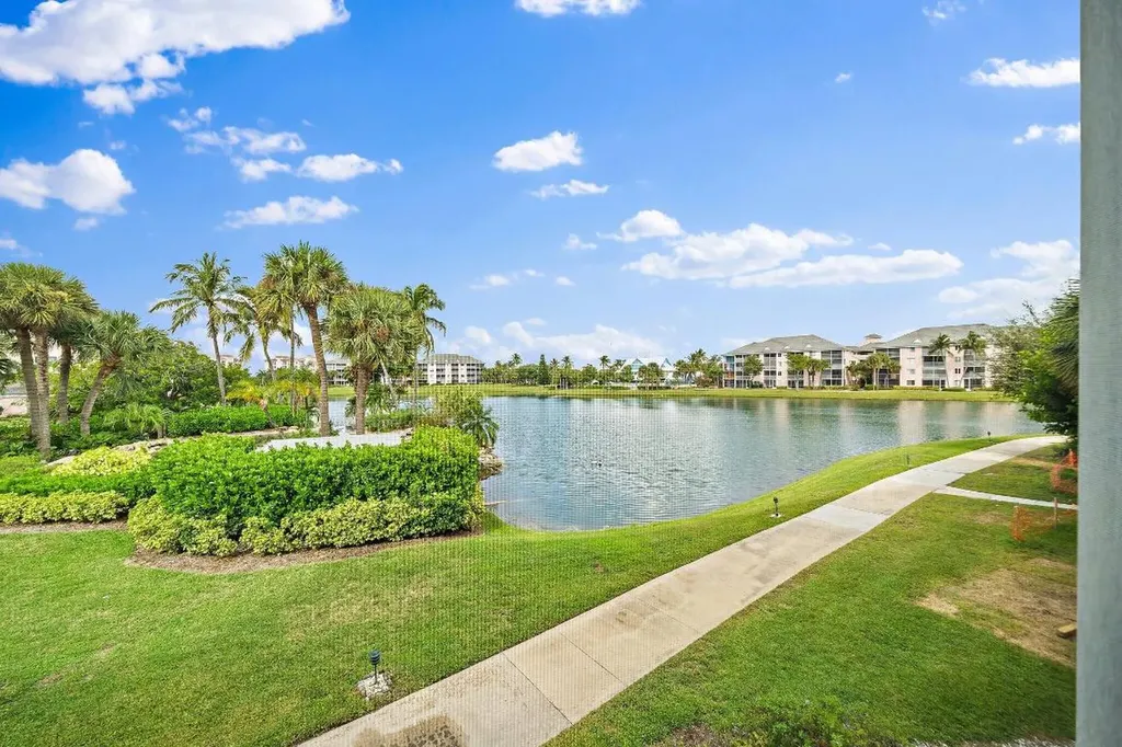 353 S Us Highway 1 Jupiter FL 33477