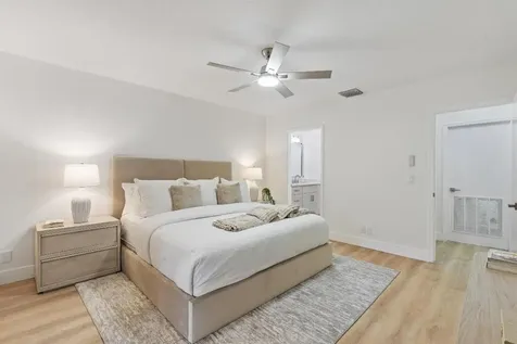 10967 Lake Front Place Boca Raton FL 33498