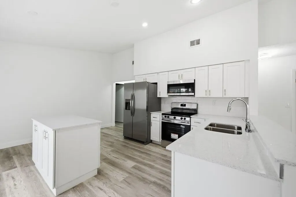905 NW 22nd Avenue Delray Beach FL 33445