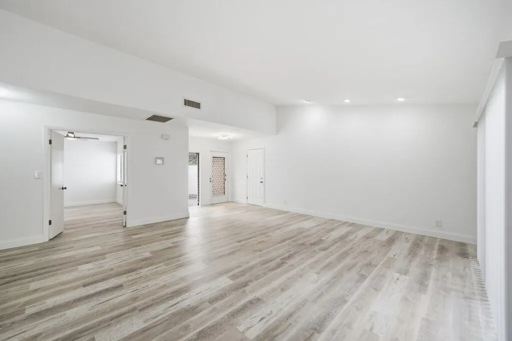 905 NW 22nd Avenue Delray Beach FL 33445