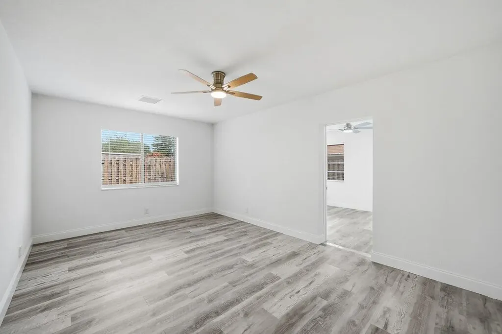 905 NW 22nd Avenue Delray Beach FL 33445