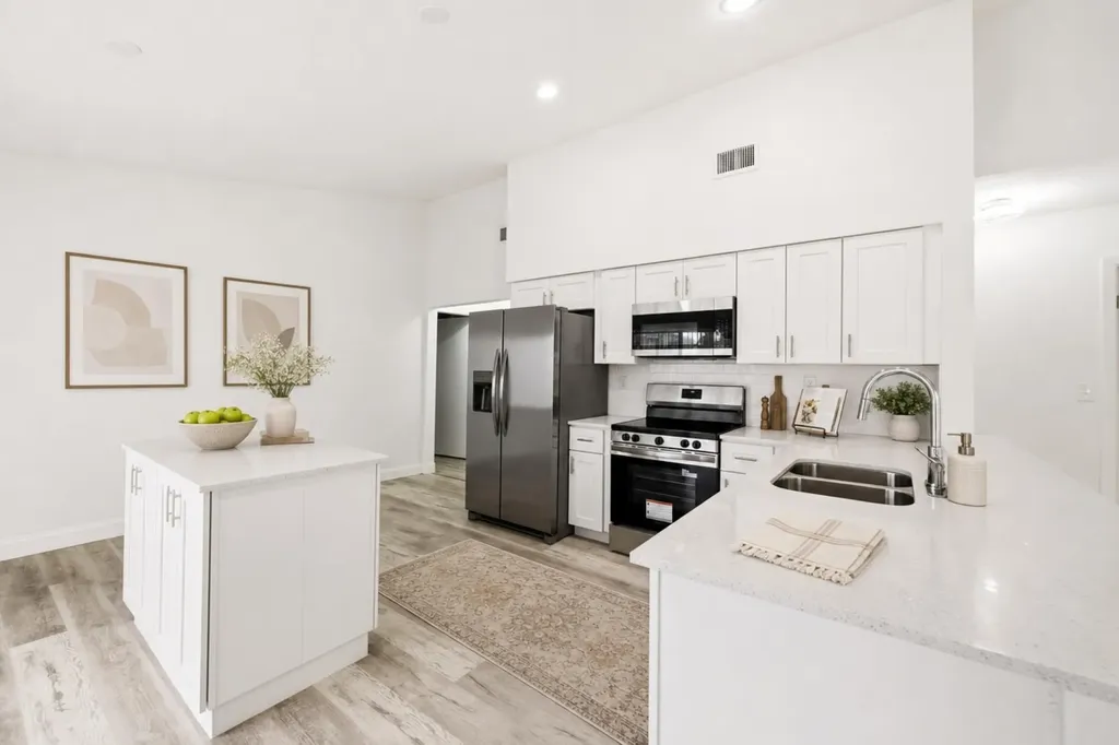 905 NW 22nd Avenue Delray Beach FL 33445