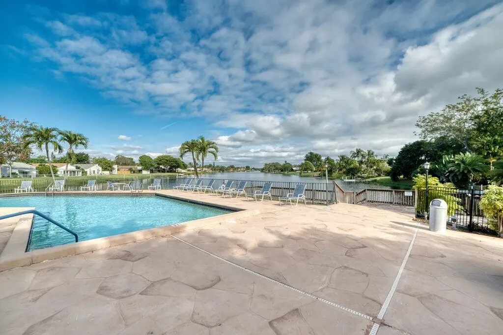 905 NW 22nd Avenue Delray Beach FL 33445