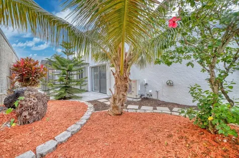 905 NW 22nd Avenue Delray Beach FL 33445