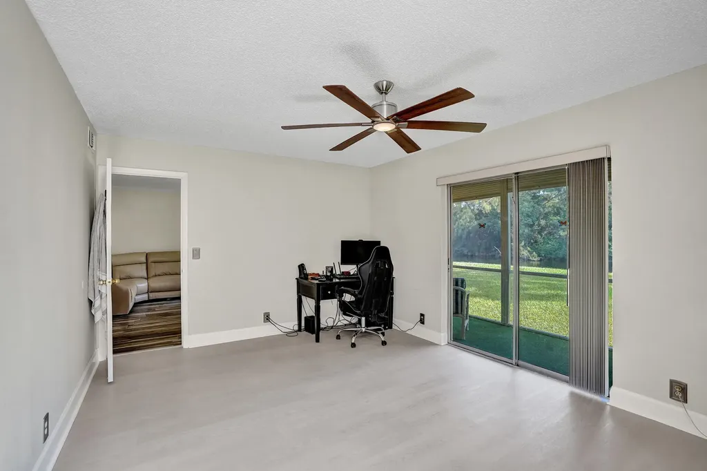140 Lake Meryl Drive West Palm Beach FL 33411