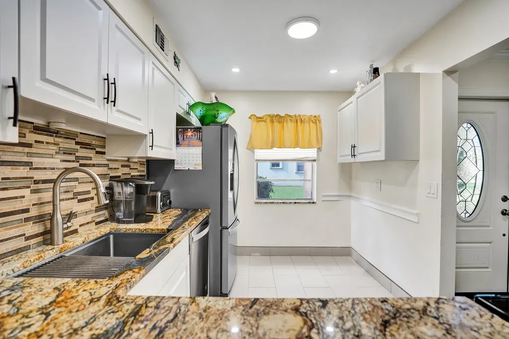 140 Lake Meryl Drive West Palm Beach FL 33411