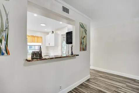 140 Lake Meryl Drive West Palm Beach FL 33411