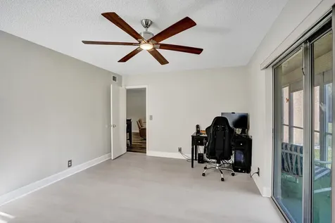 140 Lake Meryl Drive West Palm Beach FL 33411