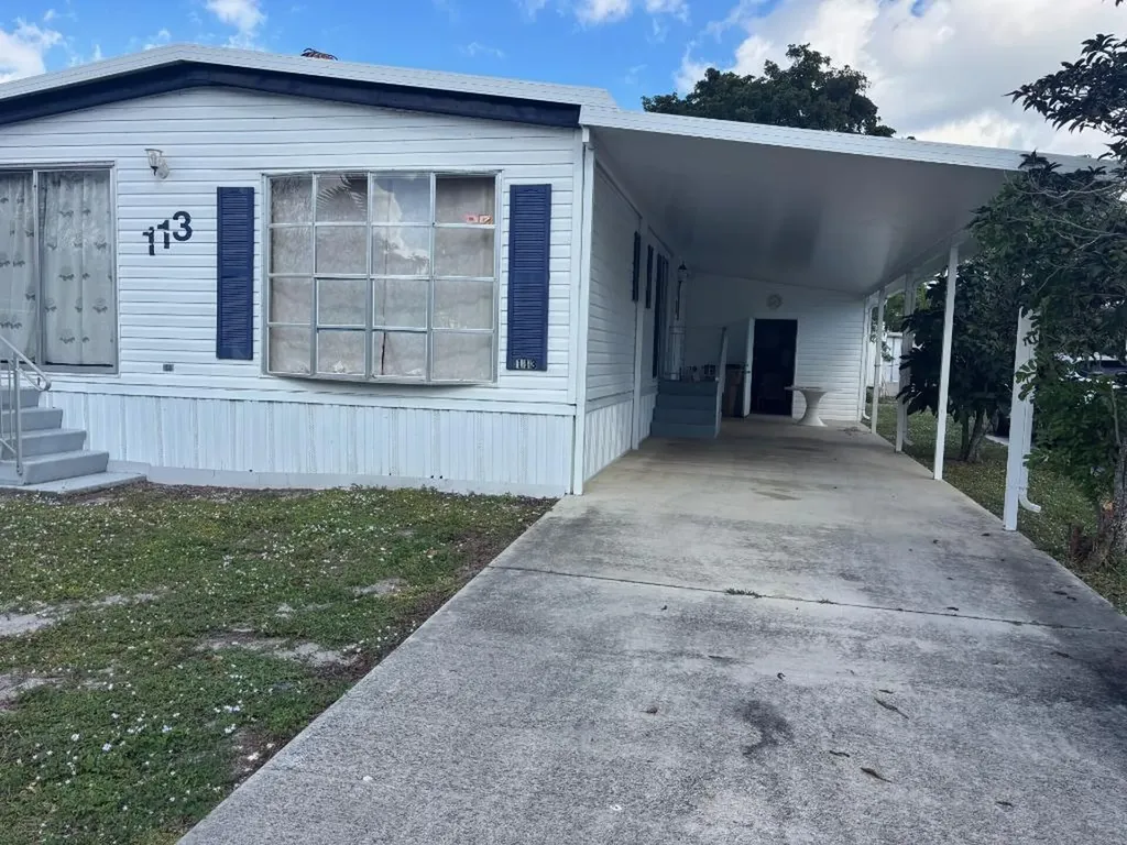 113 NW 50th St, Lot 219 Deerfield Beach FL 33064