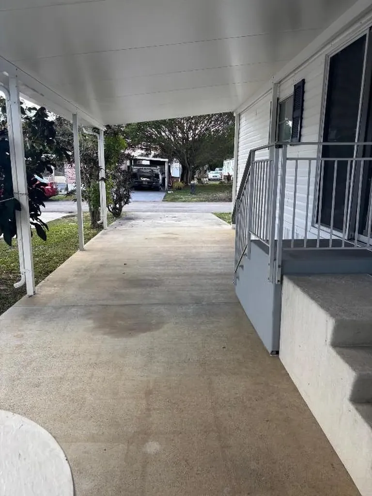 113 NW 50th St, Lot 219 Deerfield Beach FL 33064