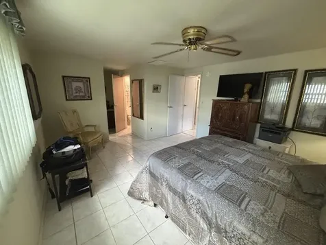 113 NW 50th St, Lot 219 Deerfield Beach FL 33064