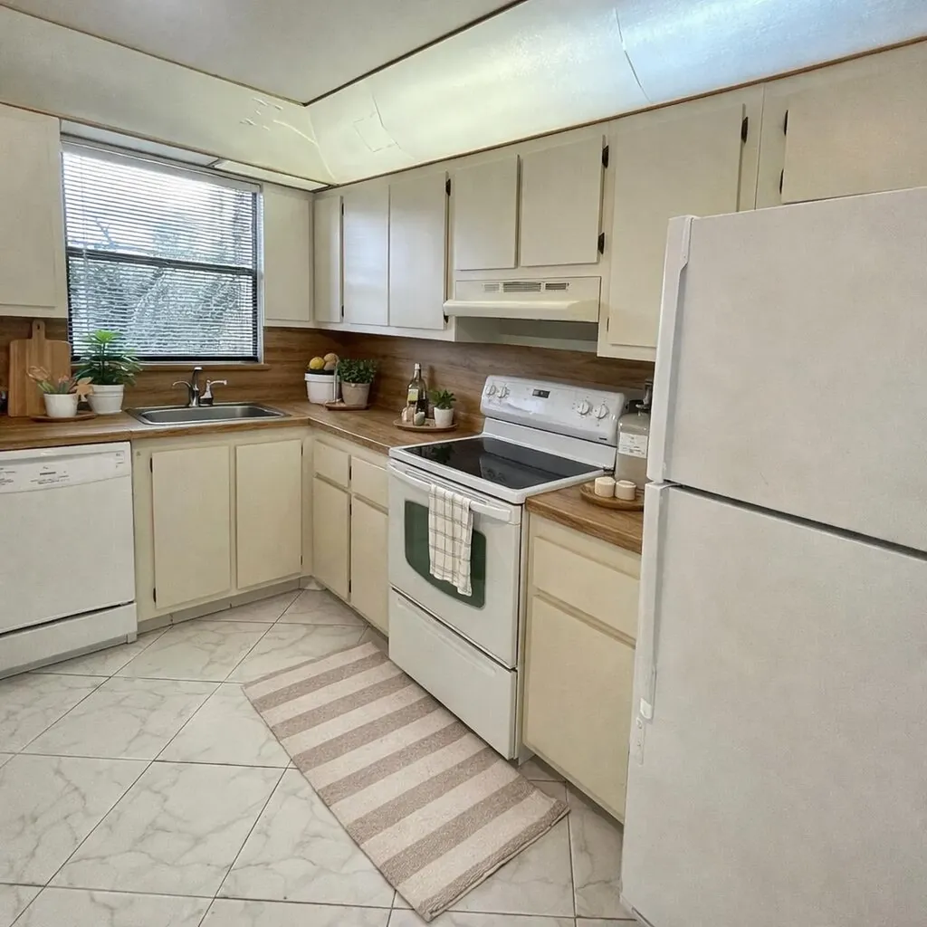4700 Lucerne Lakes Boulevard W Lake Worth FL 33467