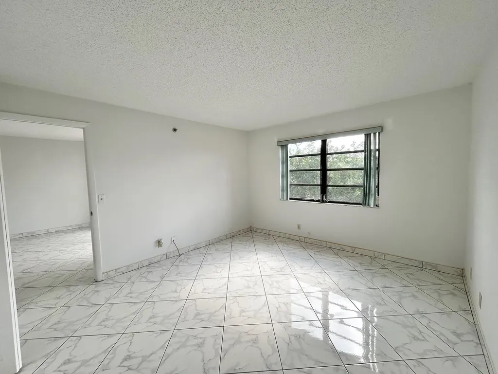 4700 Lucerne Lakes Boulevard W Lake Worth FL 33467
