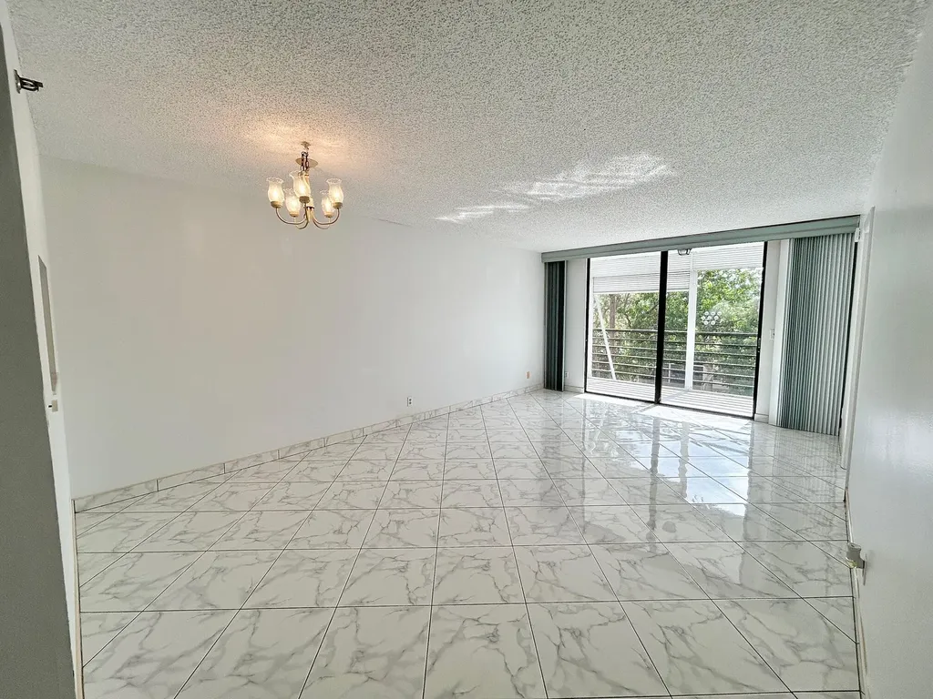 4700 Lucerne Lakes Boulevard W Lake Worth FL 33467