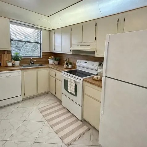 4700 Lucerne Lakes Boulevard W Lake Worth FL 33467