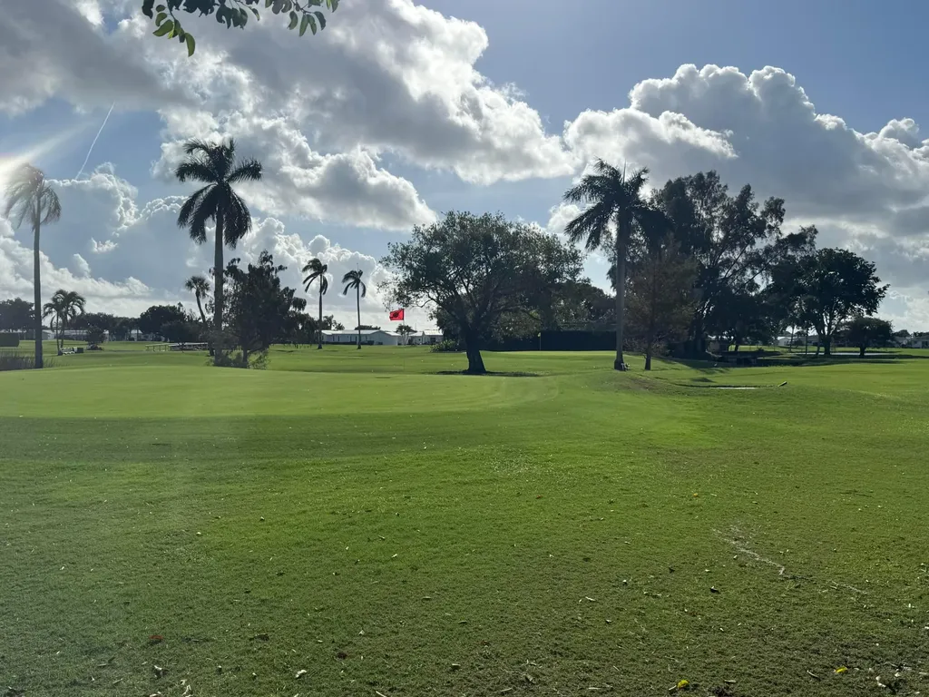 300 SW Golfview Terrace Boynton Beach FL 33426