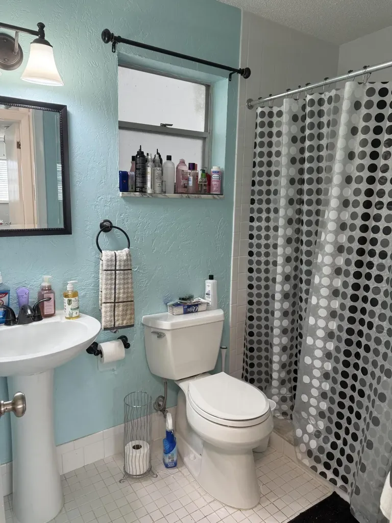 300 SW Golfview Terrace Boynton Beach FL 33426