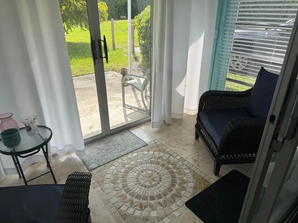 300 SW Golfview Terrace Boynton Beach FL 33426